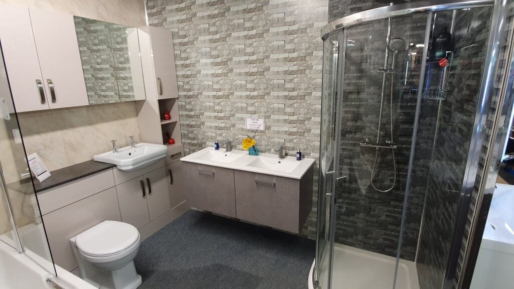 WYwUOKG Birmingham Bathroom Showrooms